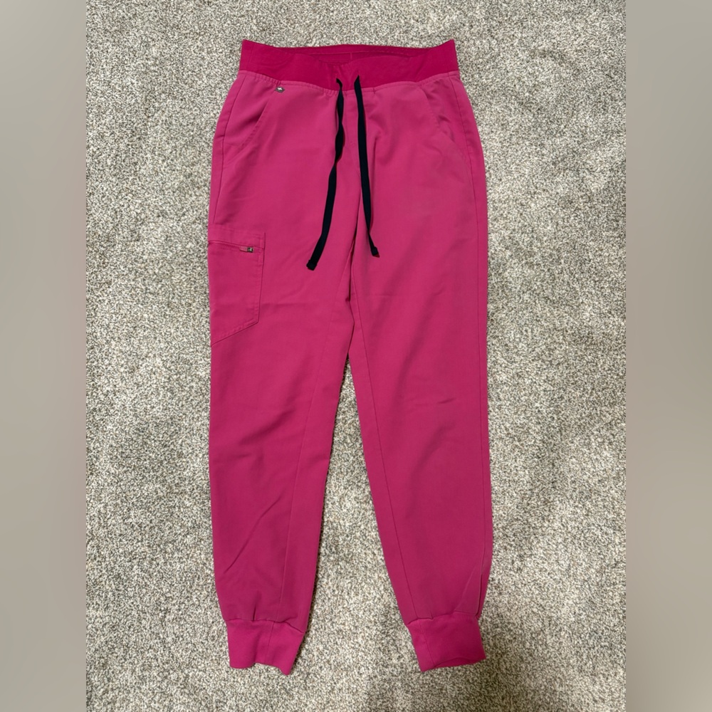 FIGS Zamora Joggers Pink